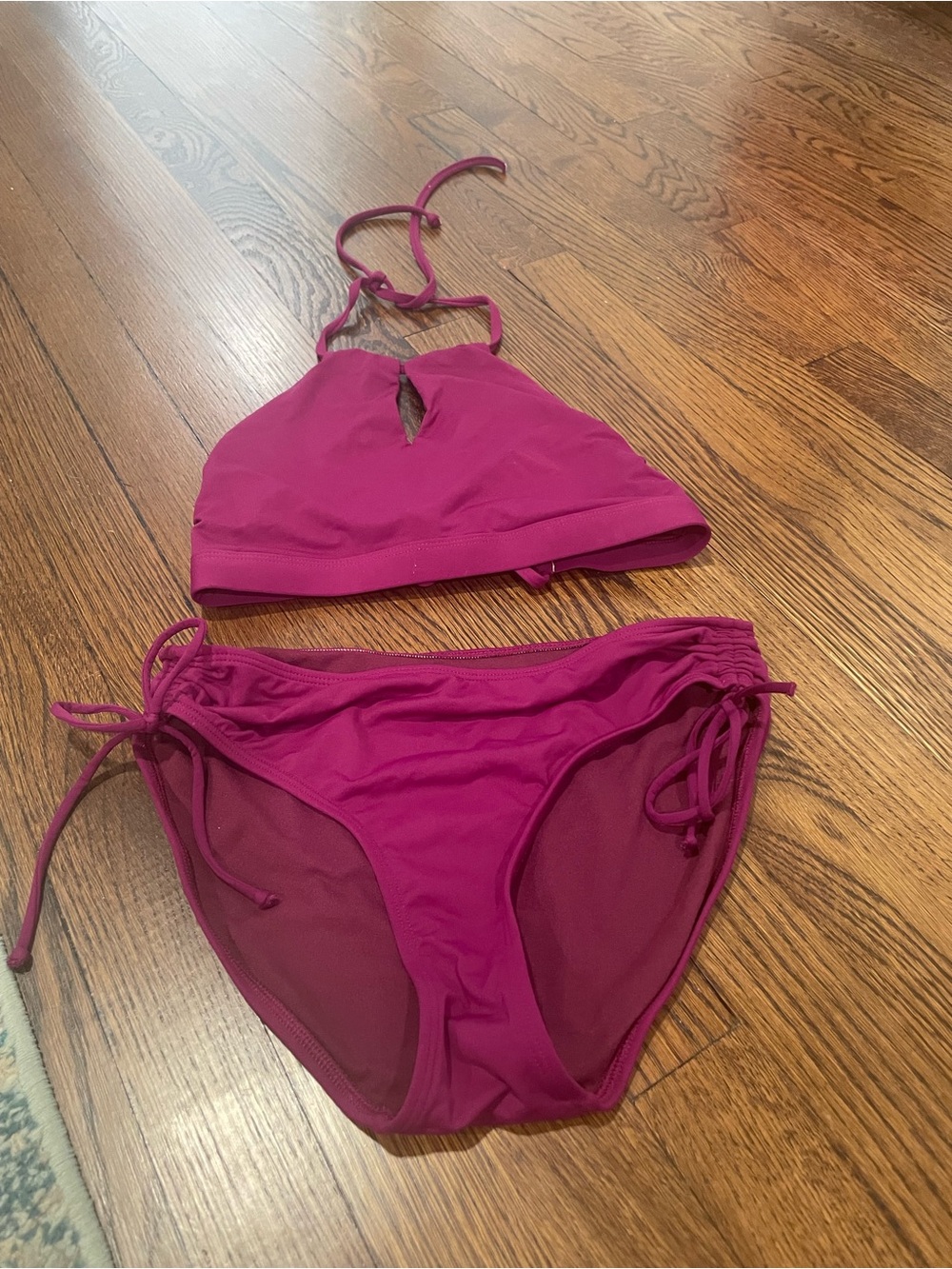 Athleta Deep Magenta 2 piece sporty swimwear
